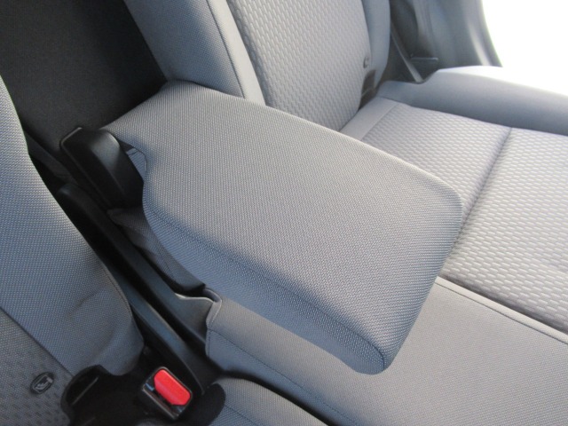 ホンダ フィット　ハイブリッド １．５ Ｅ：ＨＥＶ ネス R2年 (関東) 99