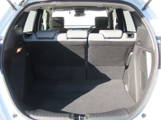 ホンダ フィット　ハイブリッド １．５ Ｅ：ＨＥＶ ネス R2年 (関東) 99