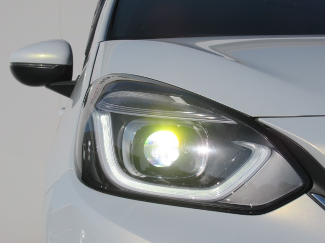 ホンダ フィット　ハイブリッド １．５ Ｅ：ＨＥＶ ネス R2年 (関東) 99