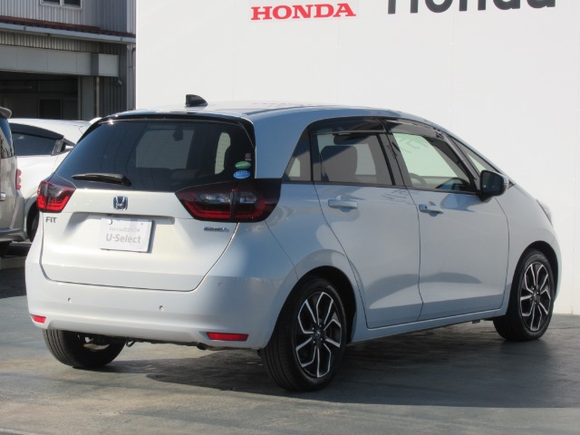 ホンダ フィット　ハイブリッド １．５ Ｅ：ＨＥＶ ネス R2年 (関東) 99