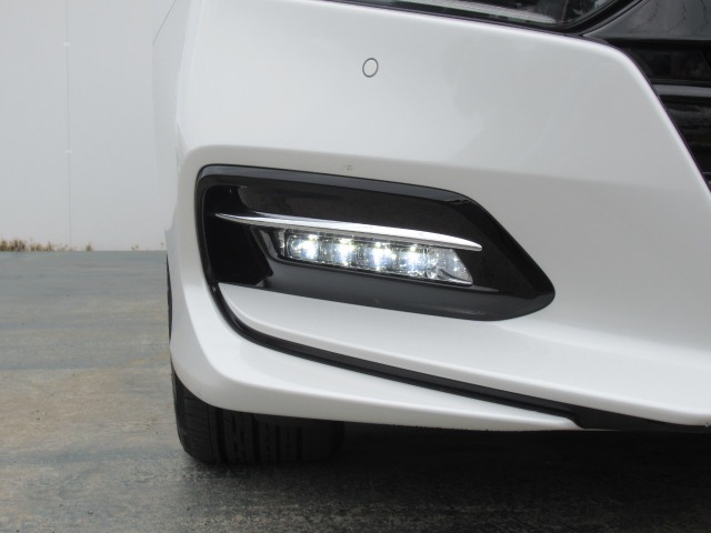 ホンダ アコード　ハイブリッド ２．０ ＥＸ R4年 (関東) 99