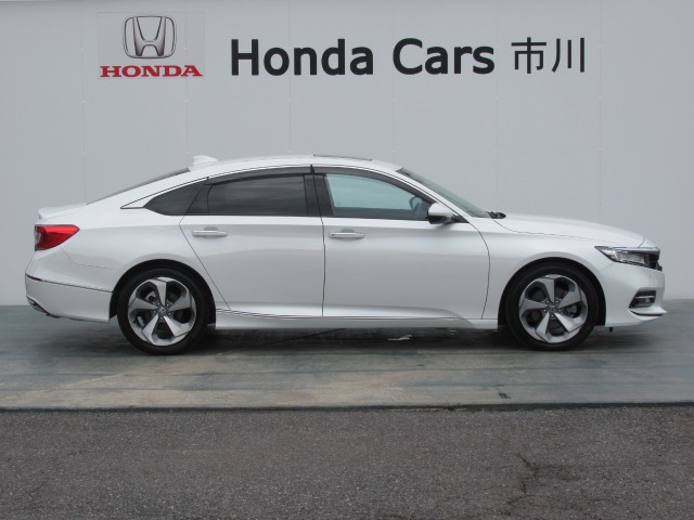 ホンダ アコード　ハイブリッド ２．０ ＥＸ R4年 (関東) 99