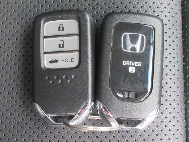 ホンダ アコード　ハイブリッド ２．０ ＥＸ R4年 (関東) 99