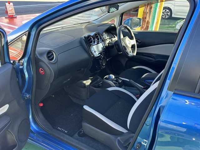 日産 ノート １．２ Ｅ－ＰＯＷＥＲ Ｘ R1年 (東海) 99