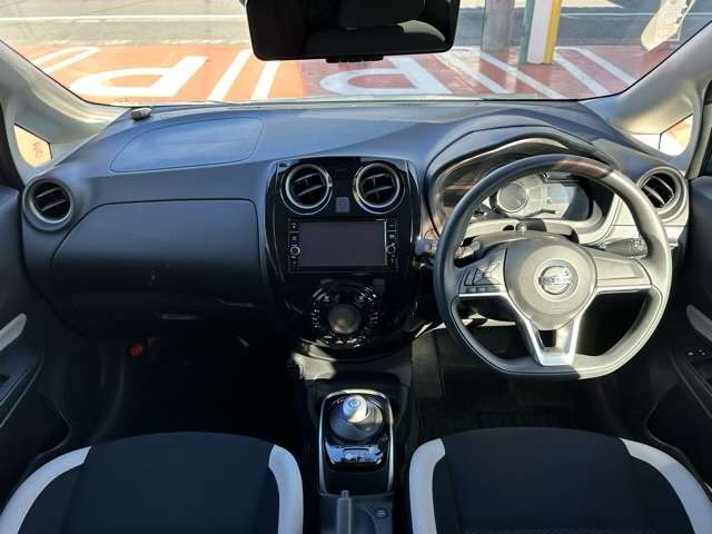 日産 ノート １．２ Ｅ－ＰＯＷＥＲ Ｘ R1年 (東海) 99