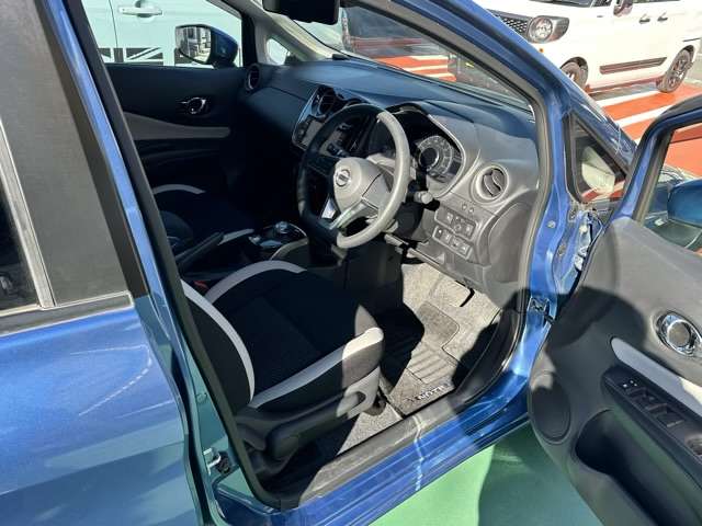 日産 ノート １．２ Ｅ－ＰＯＷＥＲ Ｘ R1年 (東海) 99