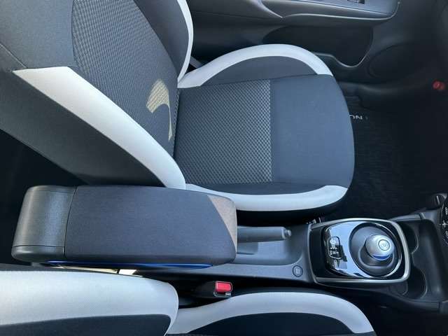 日産 ノート １．２ Ｅ－ＰＯＷＥＲ Ｘ R1年 (東海) 99