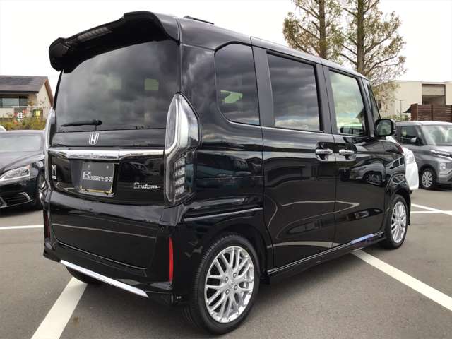 ホンダ Ｎ　ＢＯＸ カスタム ６６０ Ｌ ターボ R5年 (近畿) 99