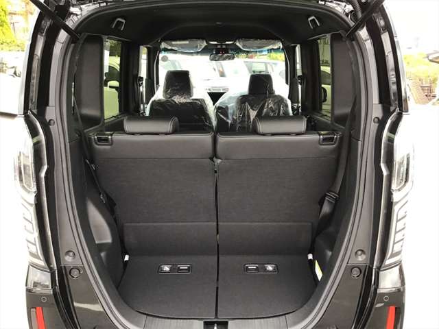 ホンダ Ｎ　ＢＯＸ カスタム ６６０ Ｌ ターボ R5年 (近畿) 99