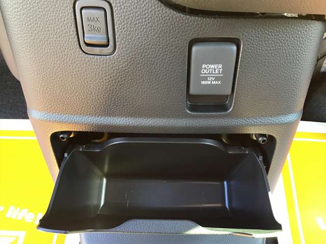 ホンダ Ｎ　ＢＯＸ カスタム ６６０ Ｌ ターボ R5年 (近畿) 99