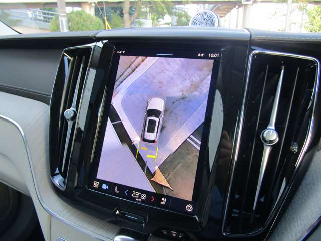 ボルボ ＸＣ６０ アルティメット Ｂ５ ＡＷＤ ４ＷＤ R5年 (関東) 99