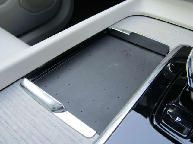 ボルボ ＸＣ６０ アルティメット Ｂ５ ＡＷＤ ４ＷＤ R5年 (関東) 99