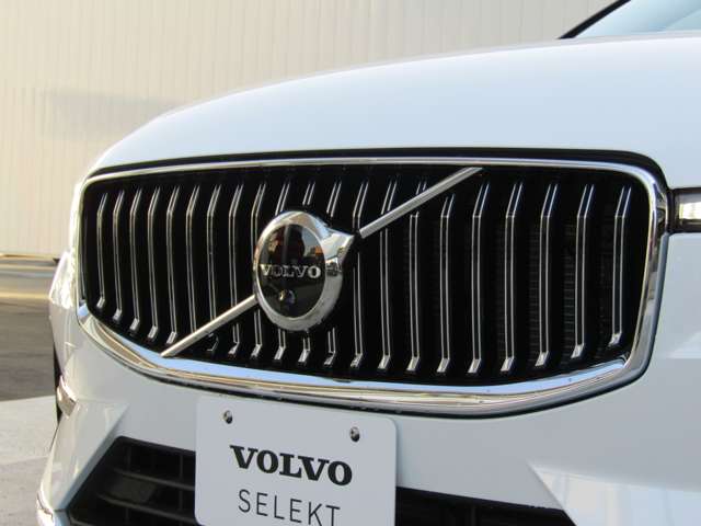 ボルボ ＸＣ６０ アルティメット Ｂ５ ＡＷＤ ４ＷＤ R5年 (関東) 99