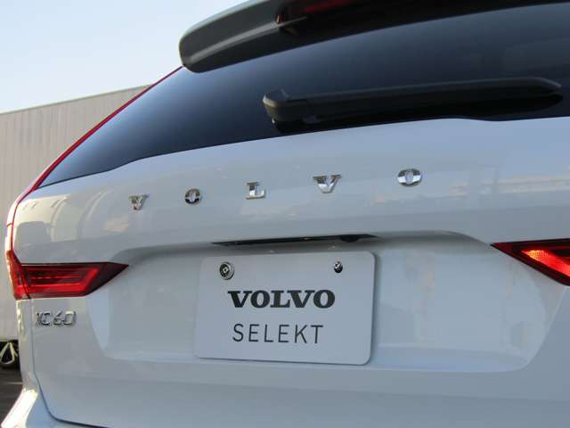 ボルボ ＸＣ６０ アルティメット Ｂ５ ＡＷＤ ４ＷＤ R5年 (関東) 99