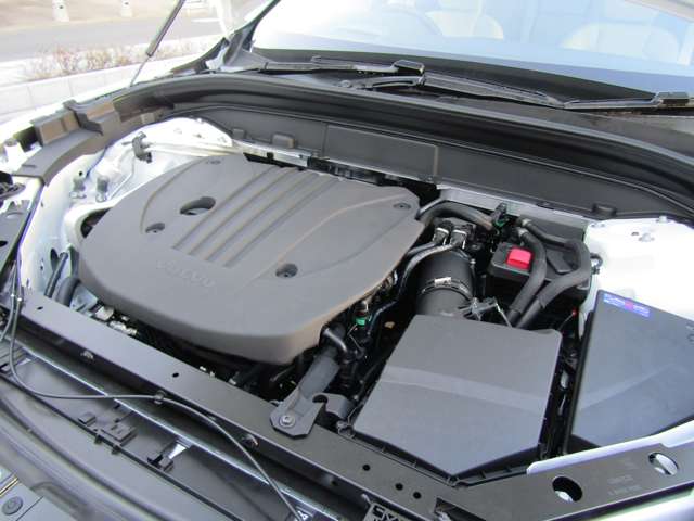 ボルボ ＸＣ６０ アルティメット Ｂ５ ＡＷＤ ４ＷＤ R5年 (関東) 99