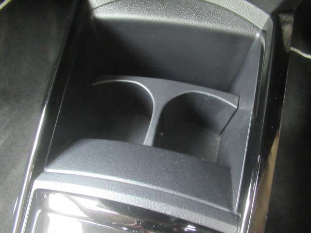 トヨタ カローラフィールダー １．５Ｇ　エアロツアラー　Ｗ×Ｂ H26年 (関東) 99