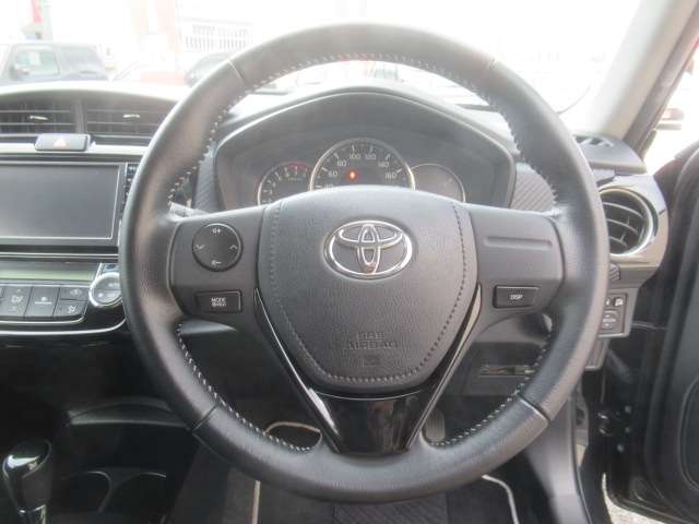 トヨタ カローラフィールダー １．５Ｇ　エアロツアラー　Ｗ×Ｂ H26年 (関東) 99