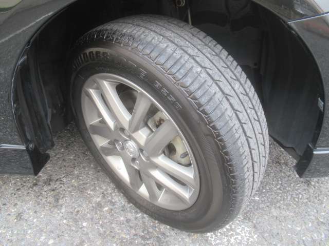 トヨタ カローラフィールダー １．５Ｇ　エアロツアラー　Ｗ×Ｂ H26年 (関東) 99