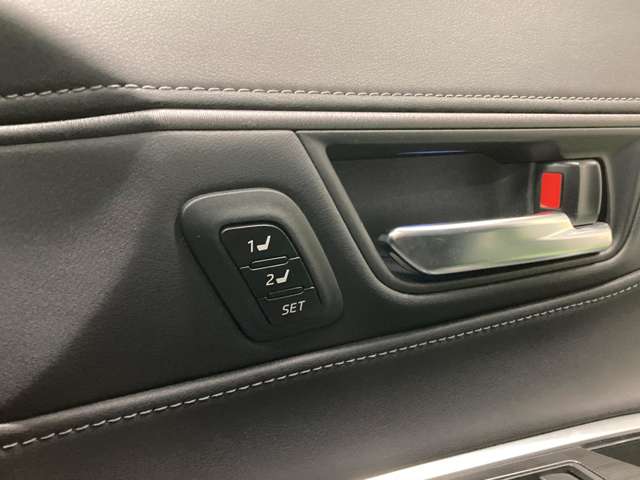 トヨタ ハリアー　ハイブリッド ２．５ ハイブリッド Ｅ－ＦＯＵＲ Ｚ レザーパッケージ ４ＷＤ R2年 (北海道) 99