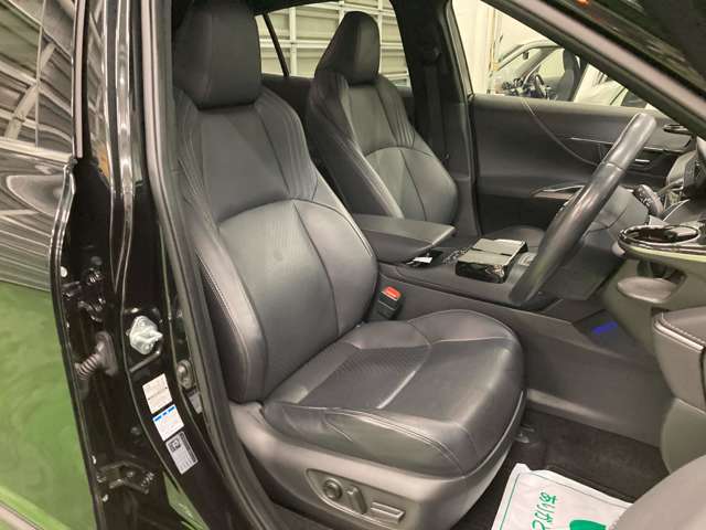 トヨタ ハリアー　ハイブリッド ２．５ ハイブリッド Ｅ－ＦＯＵＲ Ｚ レザーパッケージ ４ＷＤ R2年 (北海道) 99