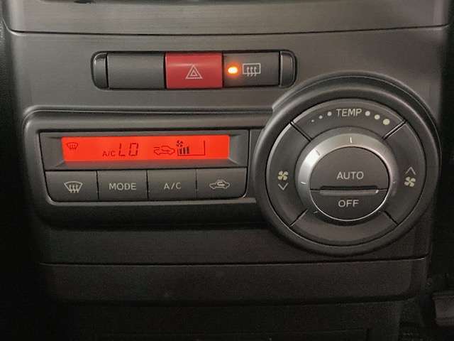 ダイハツ ムーヴ　コンテ ６６０ カスタム Ｘ ４ＷＤ H24年 (東北) 99