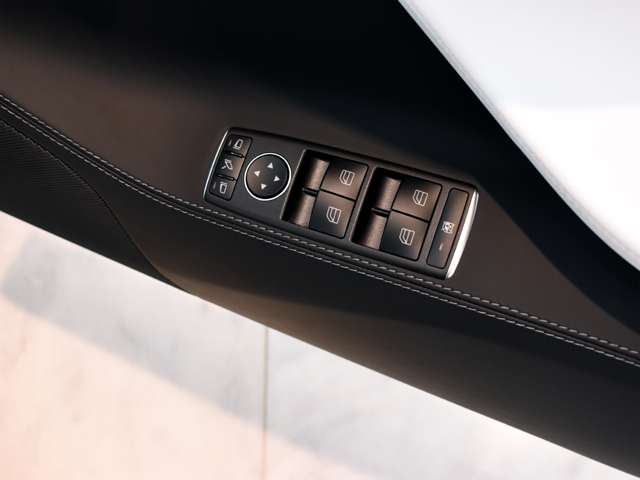 テスラ モデルＳ ロングレンジプラス R2年 (関東) 99