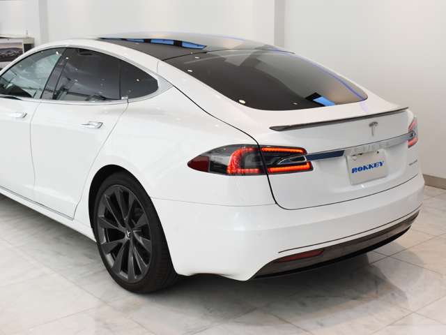 テスラ モデルＳ ロングレンジプラス R2年 (関東) 99