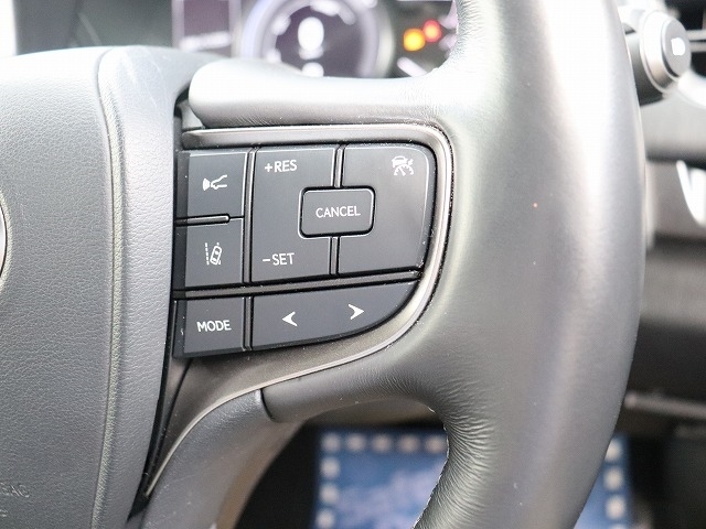 レクサス ＵＸ２５０ｈ ２５０Ｈ バージョンＬ ４ＷＤ R2年 (関東) 99