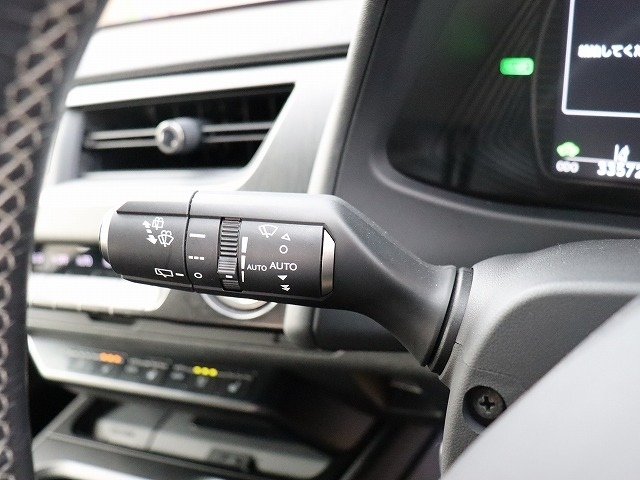 レクサス ＵＸ２５０ｈ ２５０Ｈ バージョンＬ ４ＷＤ R2年 (関東) 99