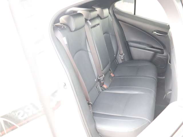 レクサス ＵＸ２５０ｈ ２５０Ｈ バージョンＬ ４ＷＤ R2年 (関東) 99