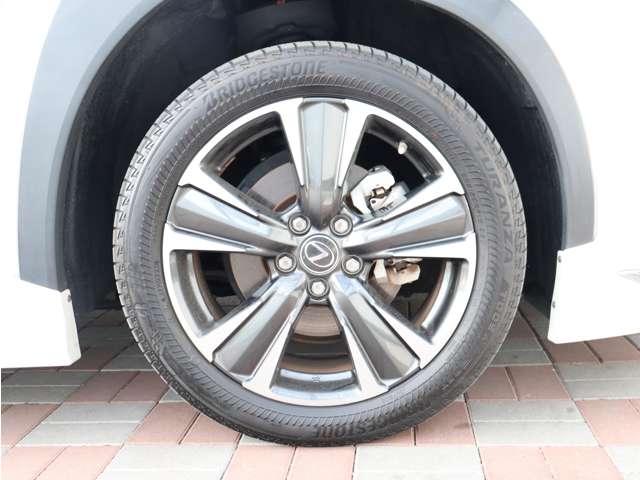 レクサス ＵＸ２５０ｈ ２５０Ｈ バージョンＬ ４ＷＤ R2年 (関東) 99