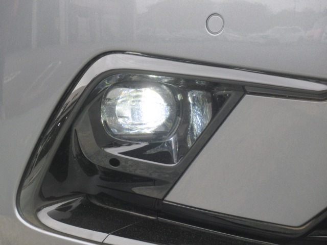 ホンダ フィット　ハイブリッド １．５ Ｅ：ＨＥＶ リュクス ４ＷＤ R2年 (関東) 99