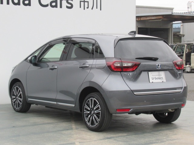 ホンダ フィット　ハイブリッド １．５ Ｅ：ＨＥＶ リュクス ４ＷＤ R2年 (関東) 99