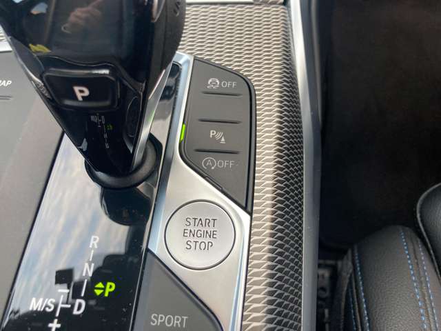 ＢＭＷ ３シリーズ ３２０Ｄ Ｘドライブ Ｍスポーツ ディーゼルターボ ４ＷＤ R1年 (近畿) 99