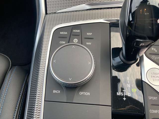 ＢＭＷ ３シリーズ ３２０Ｄ Ｘドライブ Ｍスポーツ ディーゼルターボ ４ＷＤ R1年 (近畿) 99