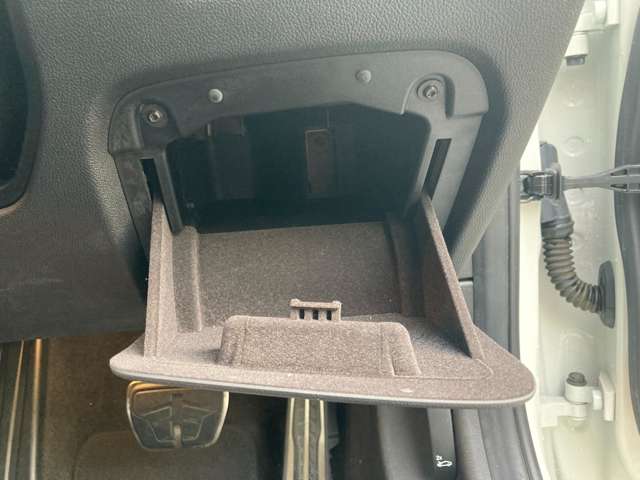 ＢＭＷ ３シリーズ ３２０Ｄ Ｘドライブ Ｍスポーツ ディーゼルターボ ４ＷＤ R1年 (近畿) 99