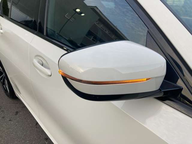 ＢＭＷ ３シリーズ ３２０Ｄ Ｘドライブ Ｍスポーツ ディーゼルターボ ４ＷＤ R1年 (近畿) 99