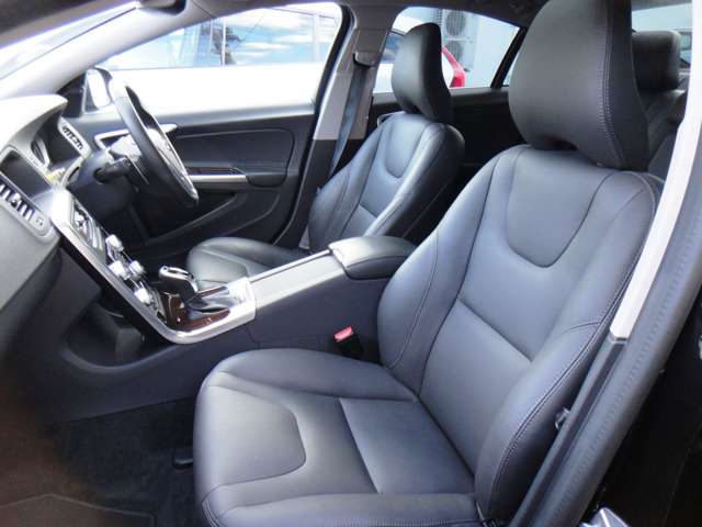 ボルボ Ｓ６０ Ｄ４ クラシック ディーゼルターボ H30年 (東北) 99