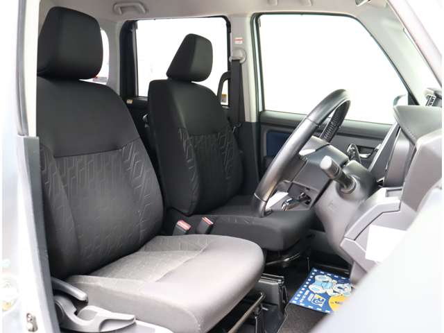 トヨタ ルーミー カスタムＧ−Ｔ H29年 (関東) 99