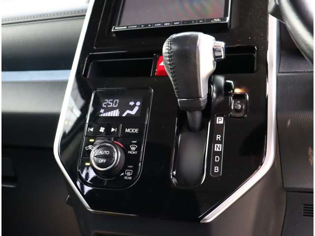 トヨタ ルーミー カスタムＧ−Ｔ H29年 (関東) 99