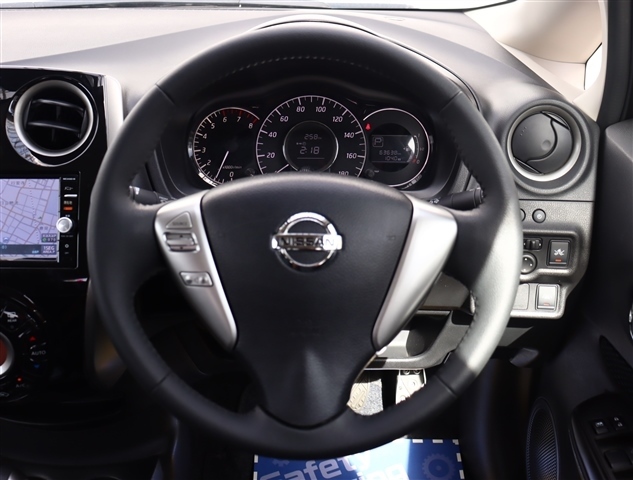 日産 ノート １．２ Ｘ ＤＩＧ－Ｓ エアロスタイル H27年 (関東) 99