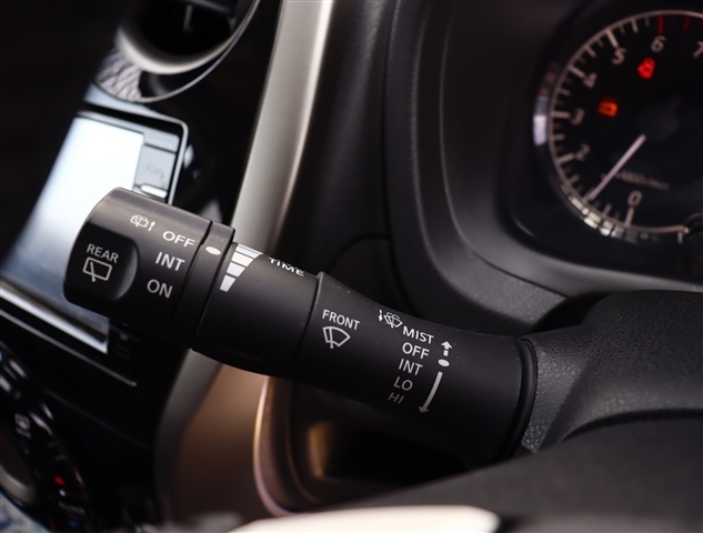 日産 ノート １．２ Ｘ ＤＩＧ－Ｓ エアロスタイル H27年 (関東) 99