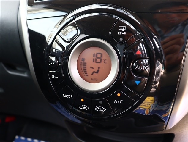 日産 ノート １．２ Ｘ ＤＩＧ－Ｓ エアロスタイル H27年 (関東) 99