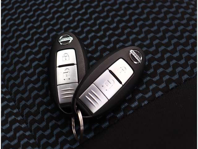 日産 ノート １．２ Ｘ ＤＩＧ－Ｓ エアロスタイル H27年 (関東) 99