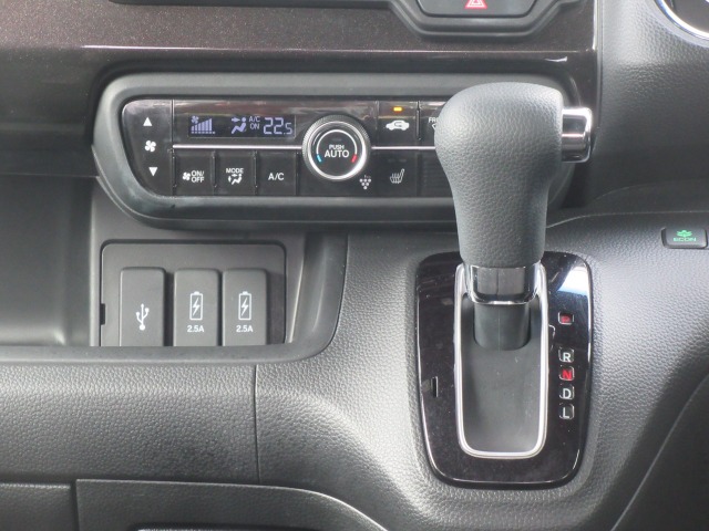 ホンダ Ｎ　ＢＯＸ カスタム ６６０ Ｇ Ｌ ホンダセンシング R2年 (関東) 99