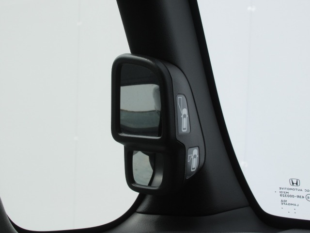 ホンダ Ｎ　ＢＯＸ カスタム ６６０ Ｇ Ｌ ホンダセンシング R2年 (関東) 99