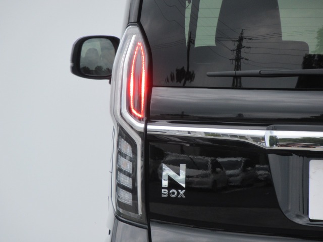 ホンダ Ｎ　ＢＯＸ カスタム ６６０ Ｇ Ｌ ホンダセンシング R2年 (関東) 99