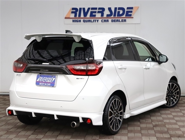 ホンダ フィット　ハイブリッド １．５ Ｅ：ＨＥＶ ホーム R3年 (関東) 99