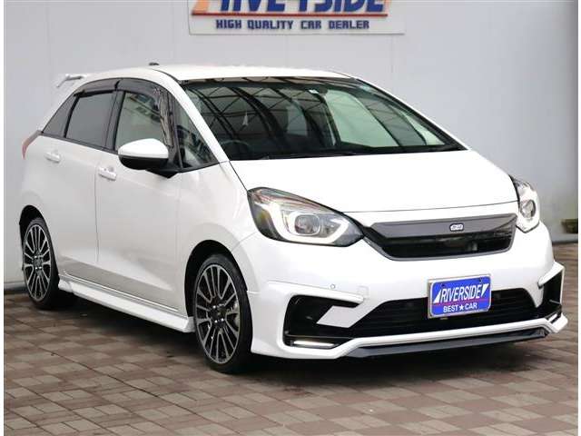 ホンダ フィット　ハイブリッド １．５ Ｅ：ＨＥＶ ホーム R3年 (関東) 99