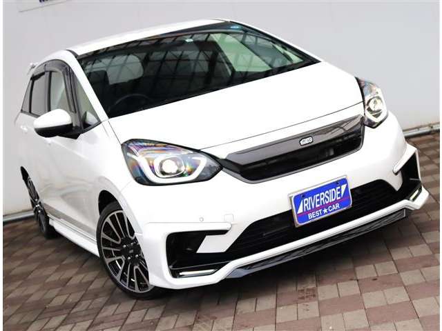 ホンダ フィット　ハイブリッド １．５ Ｅ：ＨＥＶ ホーム R3年 (関東) 99
